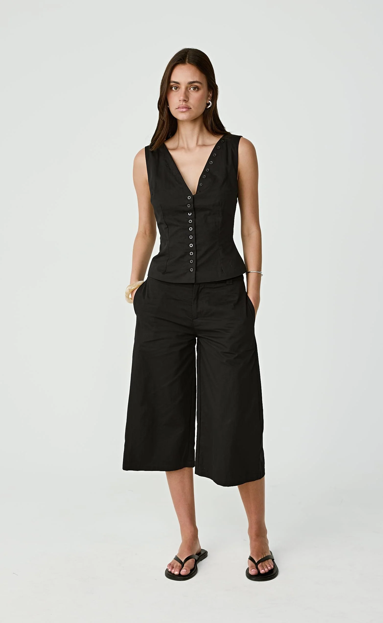Abel Top (Black) - Image 4