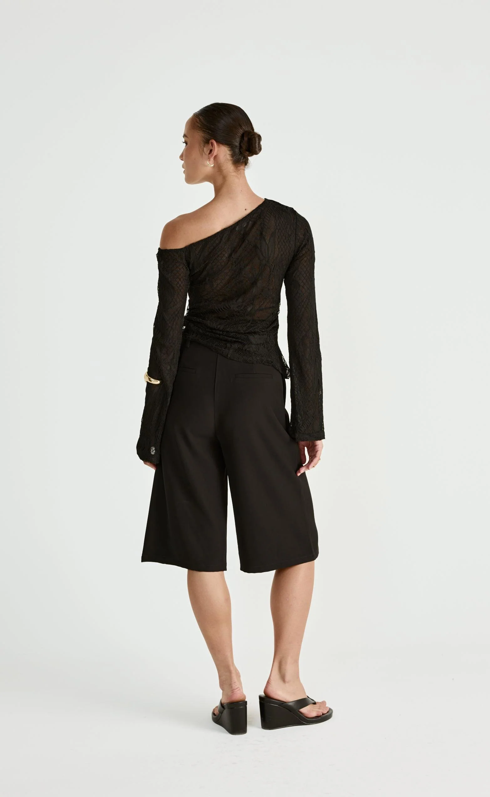 Abril Long Sleeve Top (Black) - Image 5