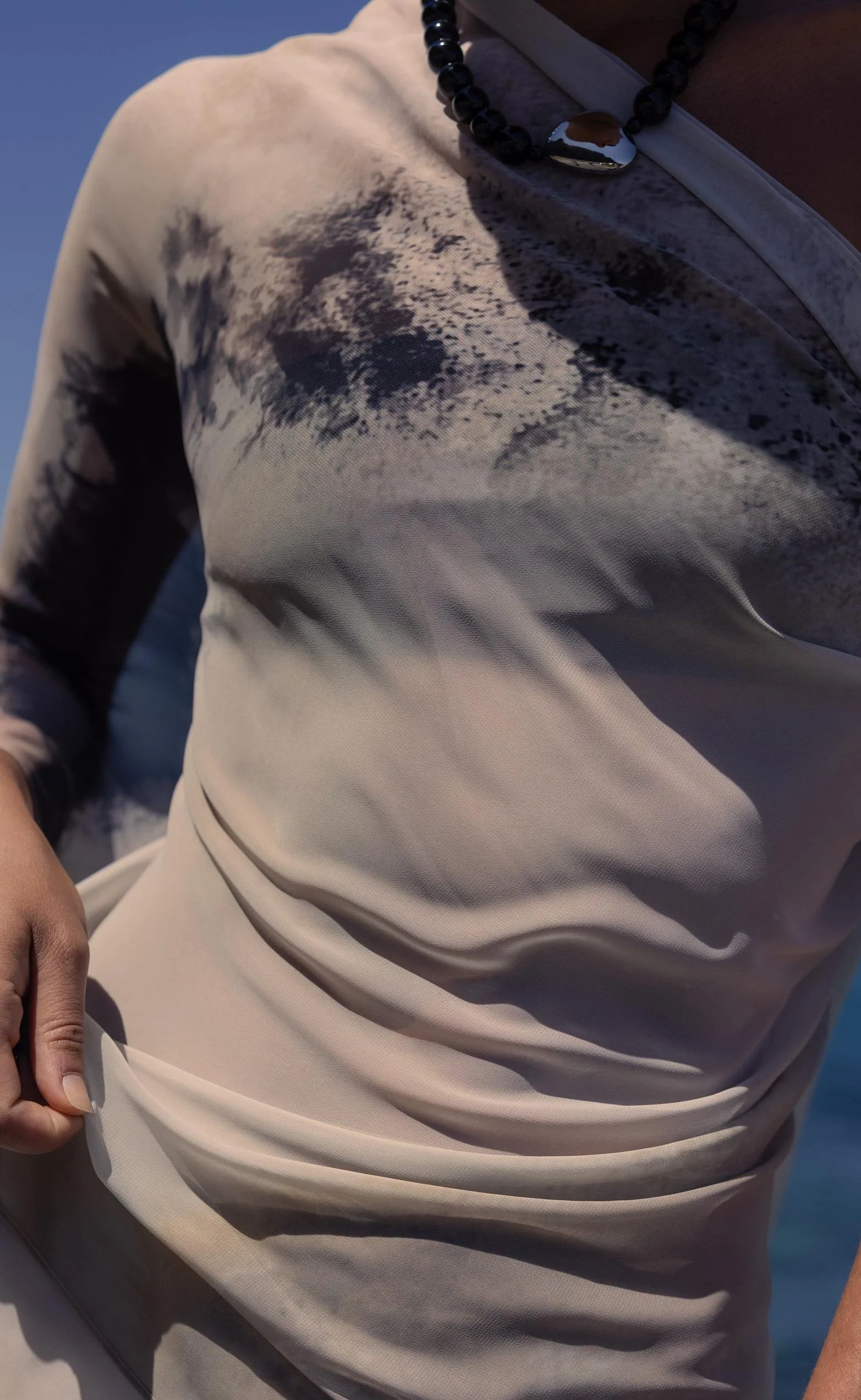 Brad Shawl (Luminous) - Image 3