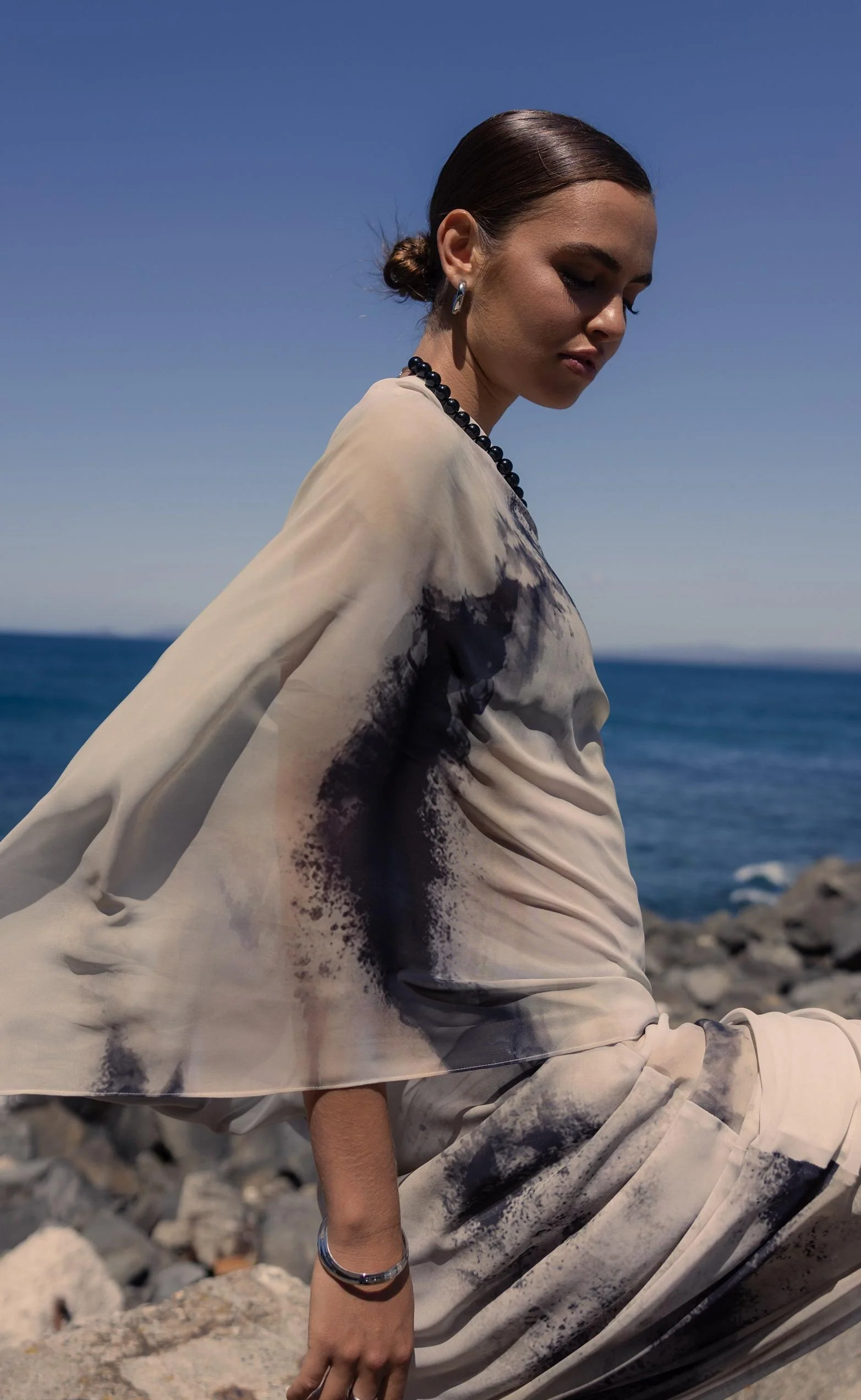 Brad Shawl (Luminous) - Image 4