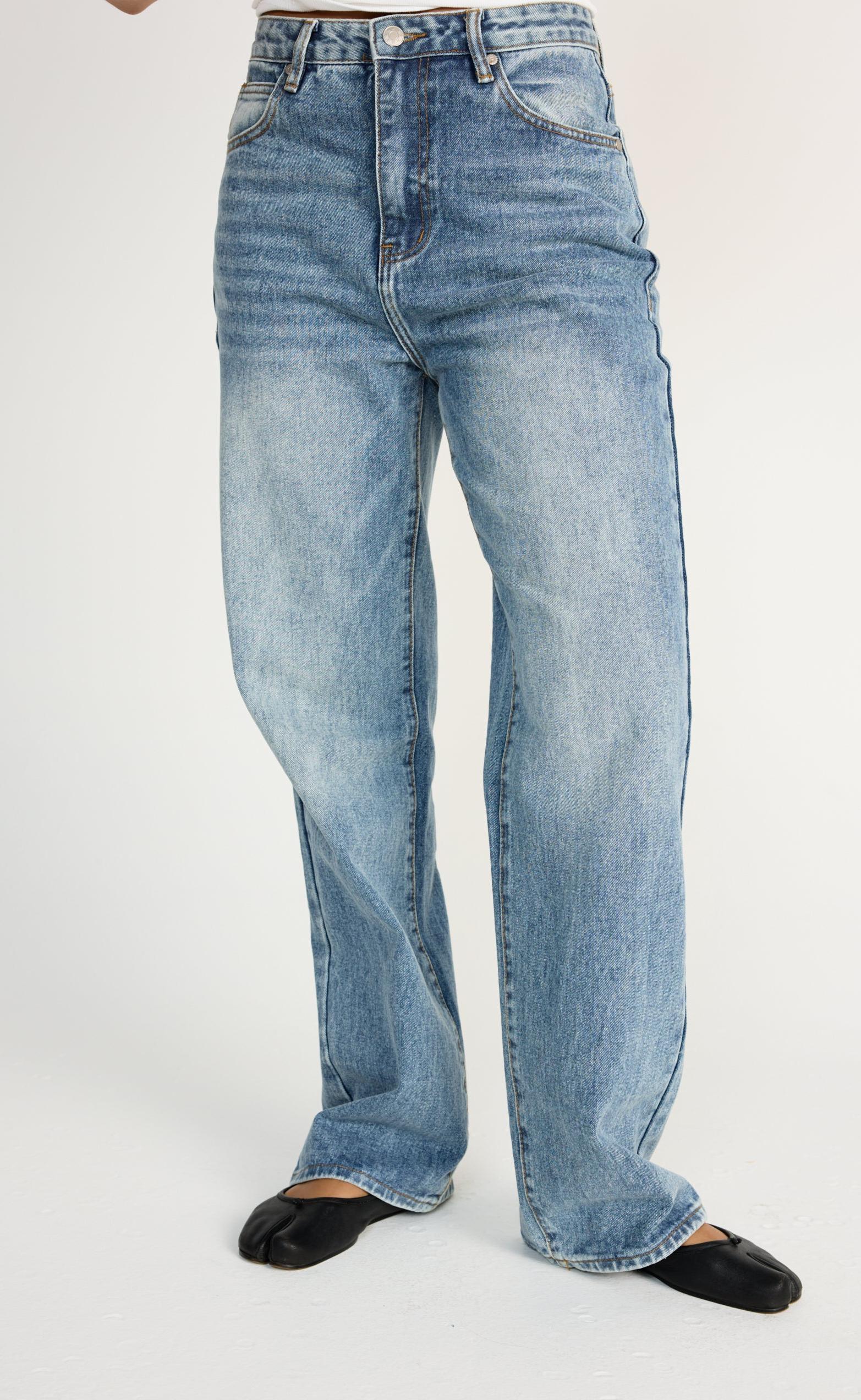 Briggs Jeans (Mid Faded) - Image 9