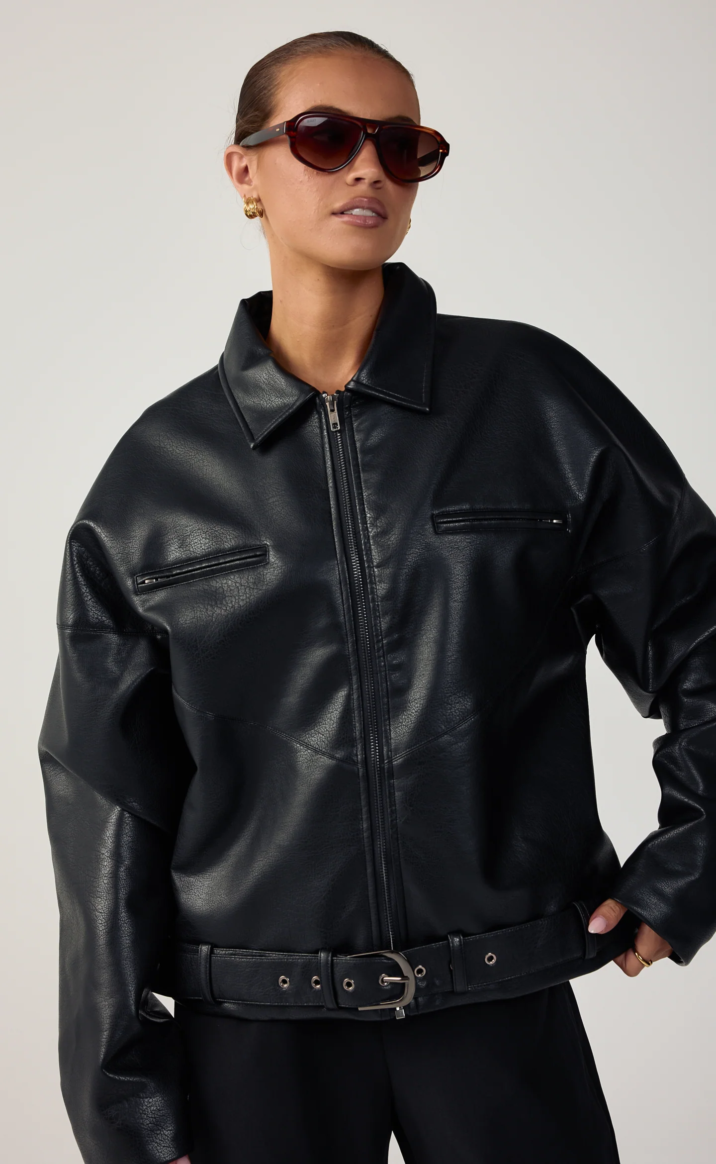 Coyote Jacket (Black) - Image 9