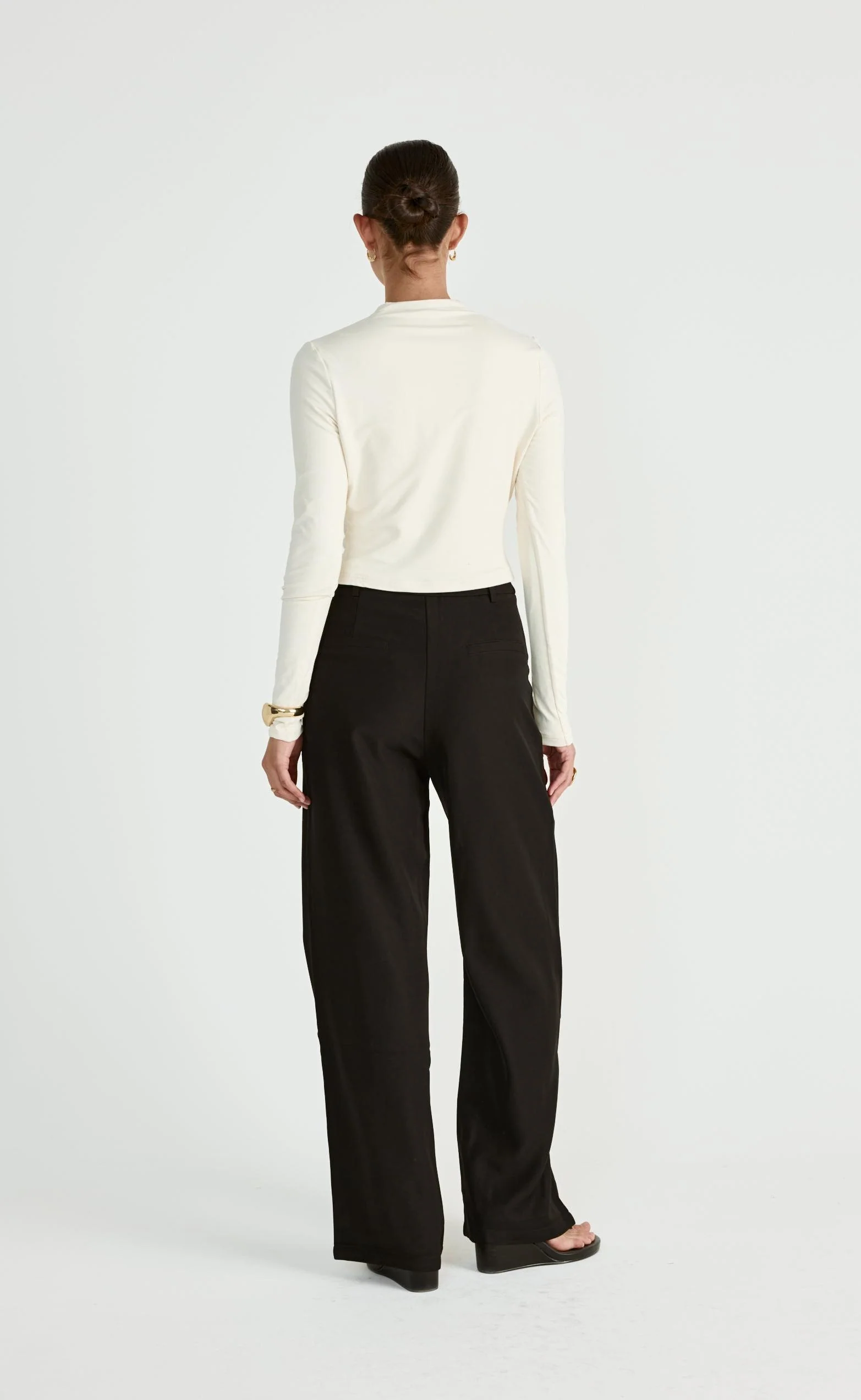Dimitri Long Sleeve Top (Oat) - Image 5