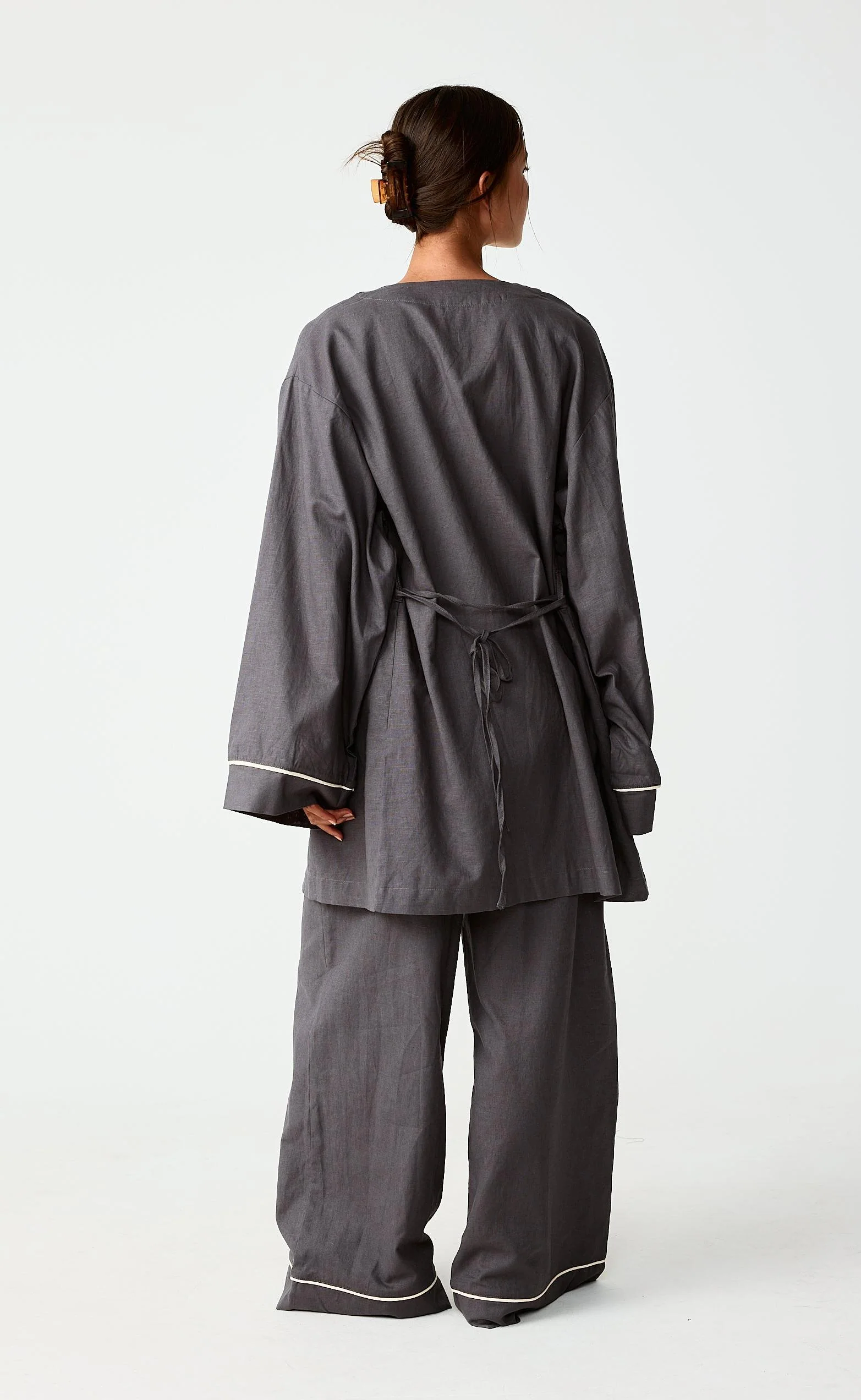 Evander Robe (Charcoal) - Image 2