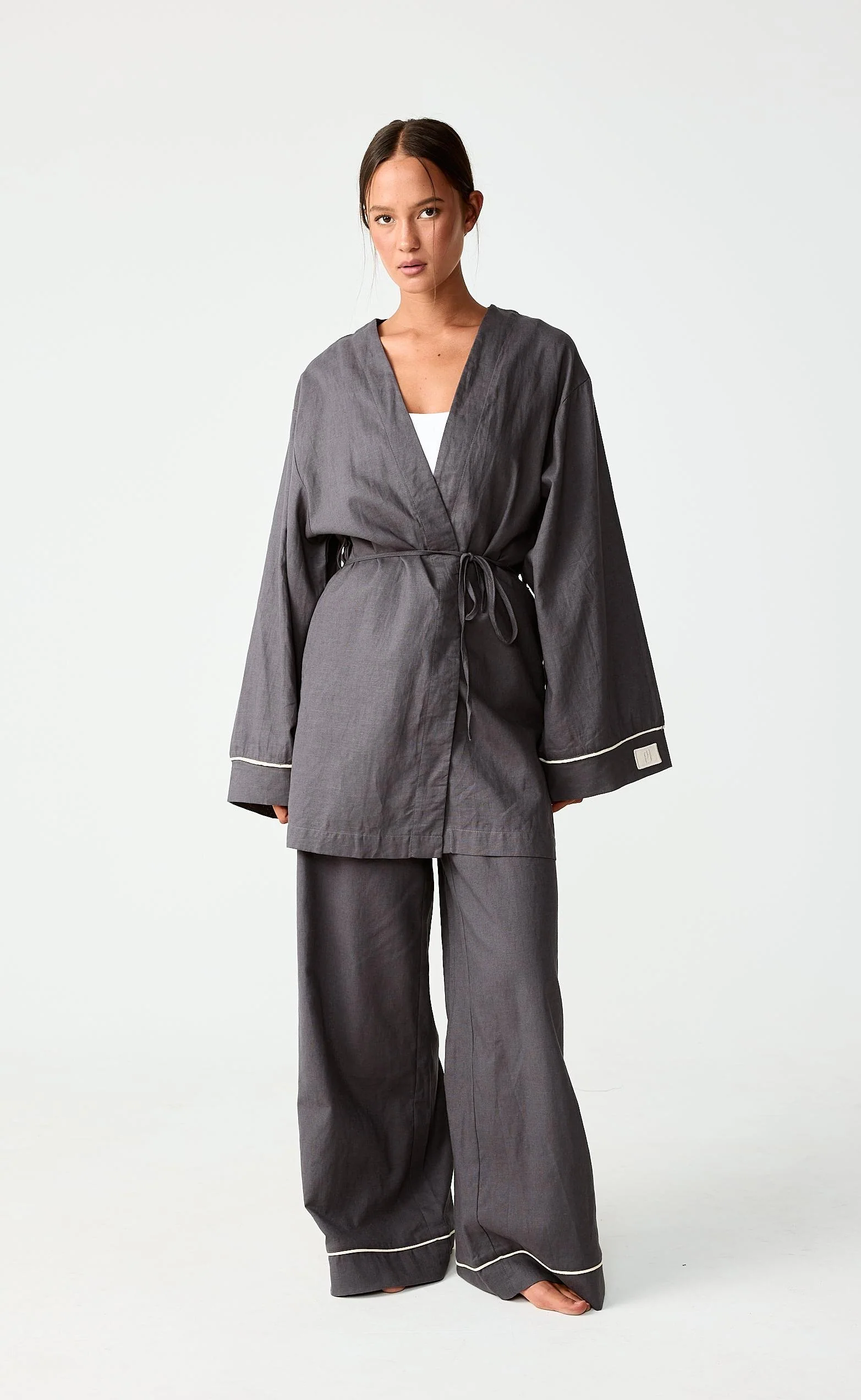 Evander Robe (Charcoal) - Image 3