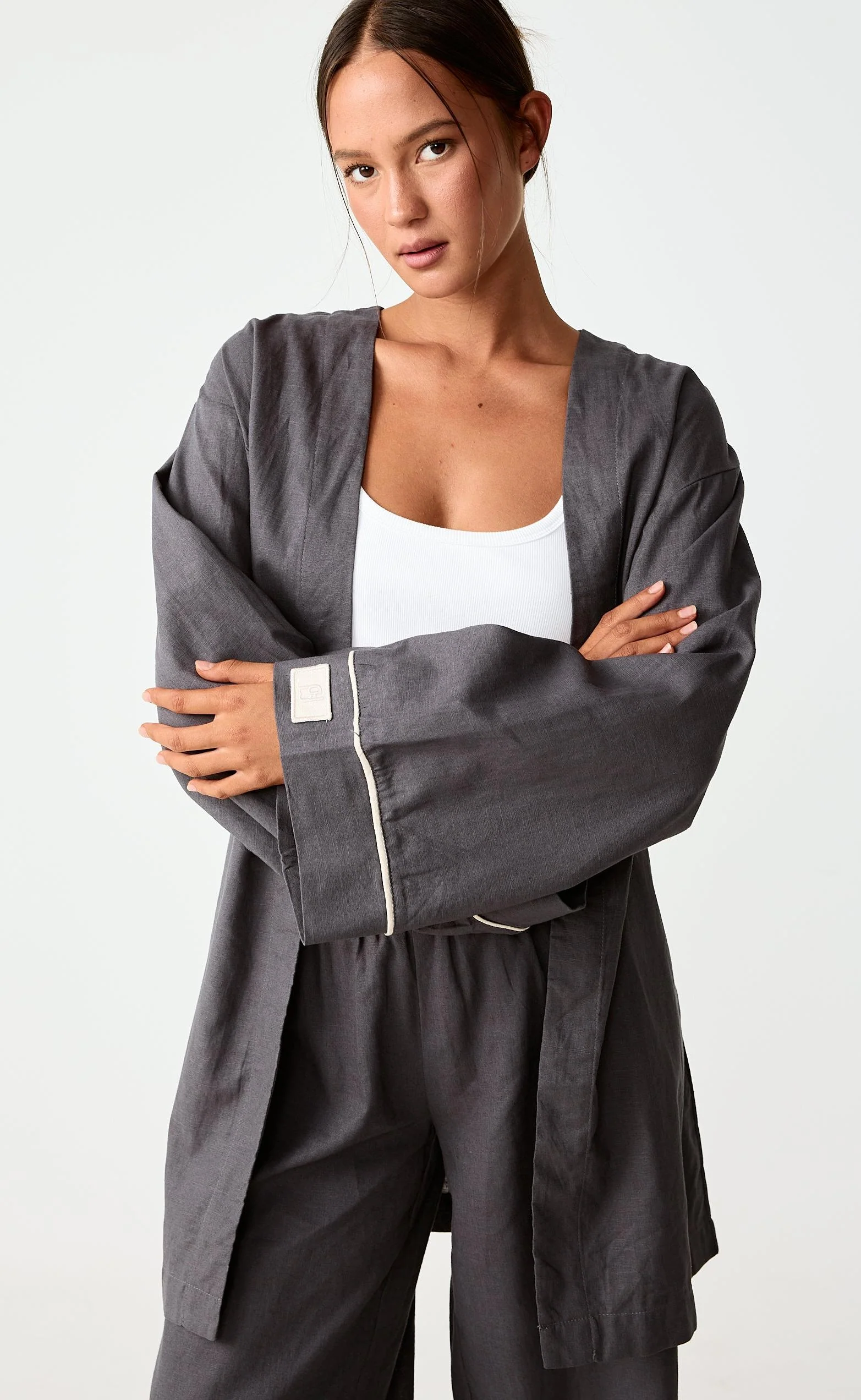 Evander Robe (Charcoal) - Image 4