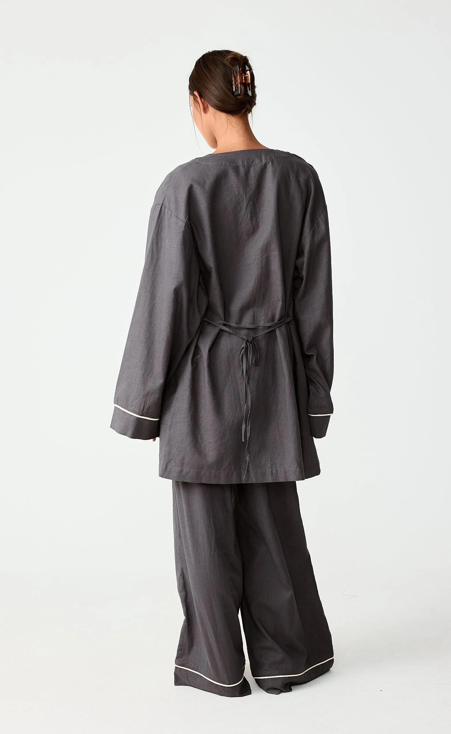 Evander Robe (Charcoal) - Image 7