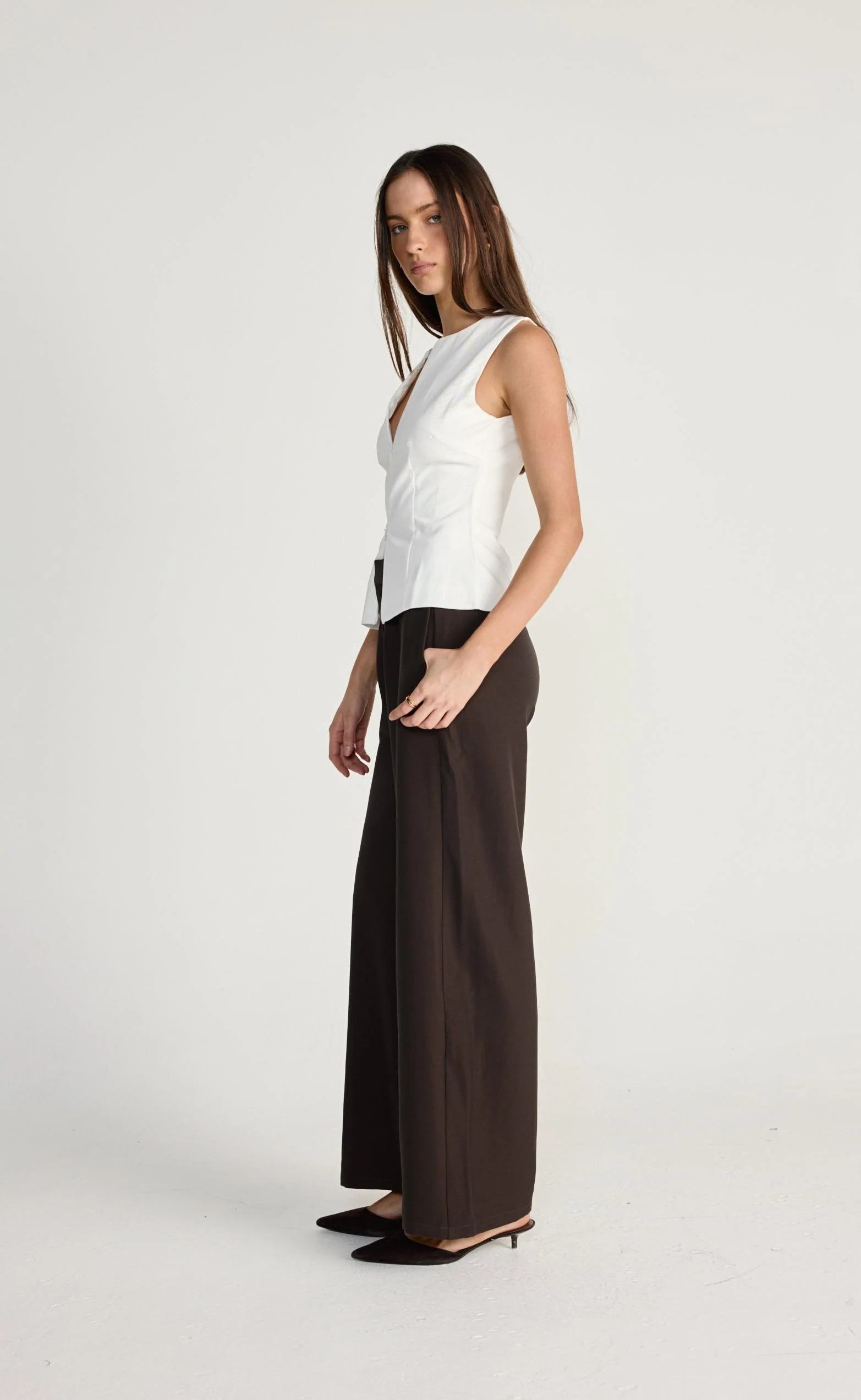 Everest Top (White) - Image 4