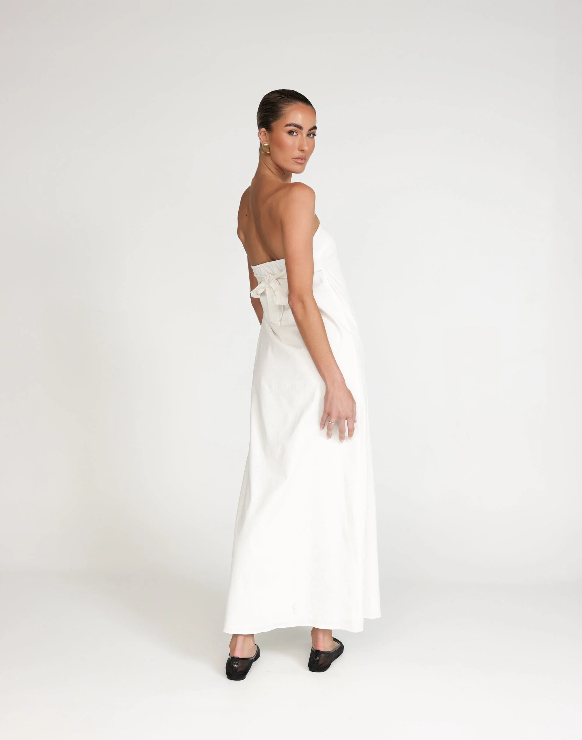 Hati Maxi Dress (White) - Image 5