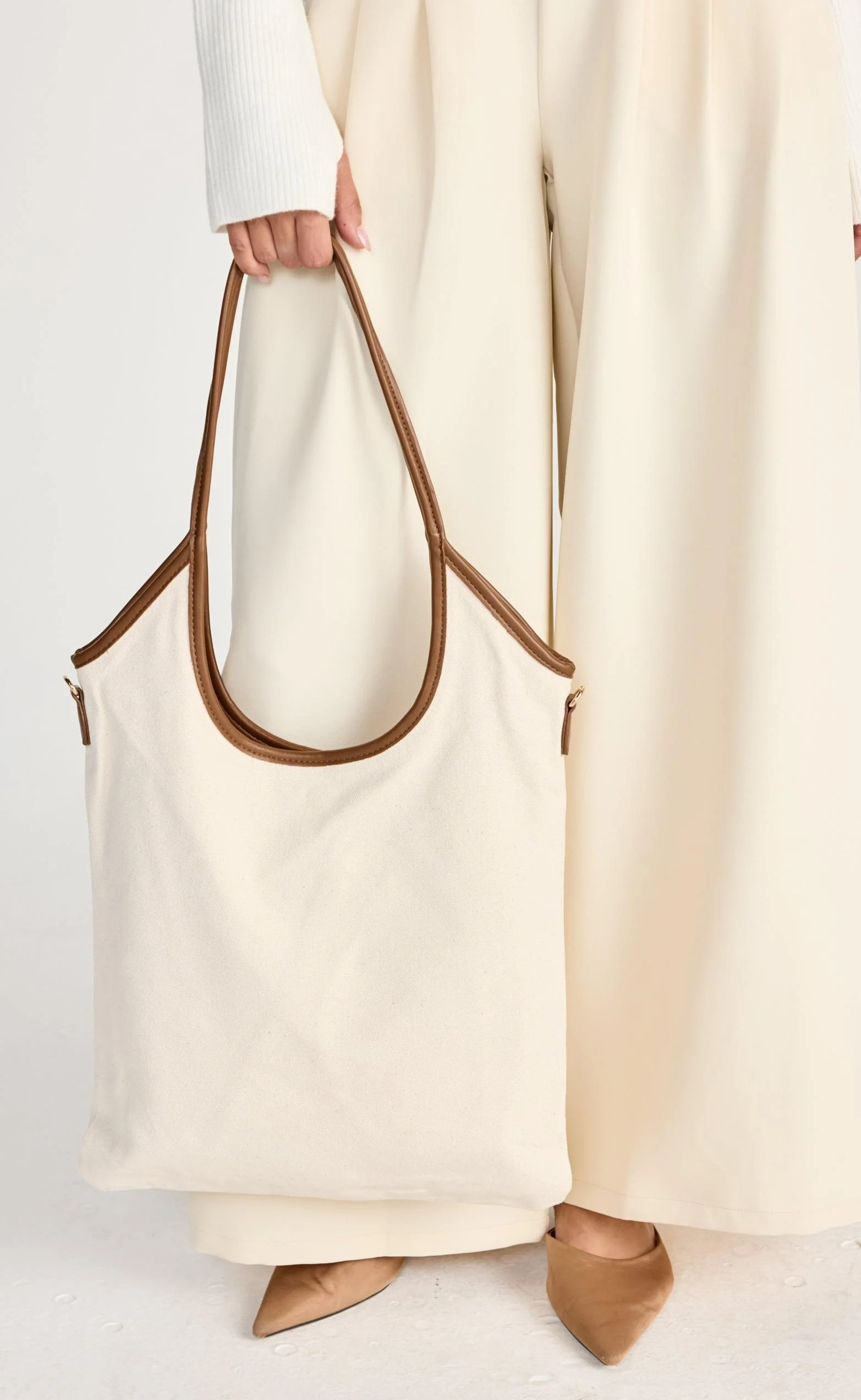 Isobel Shoulder Bag (Natural Linen) - By Billini - Image 2