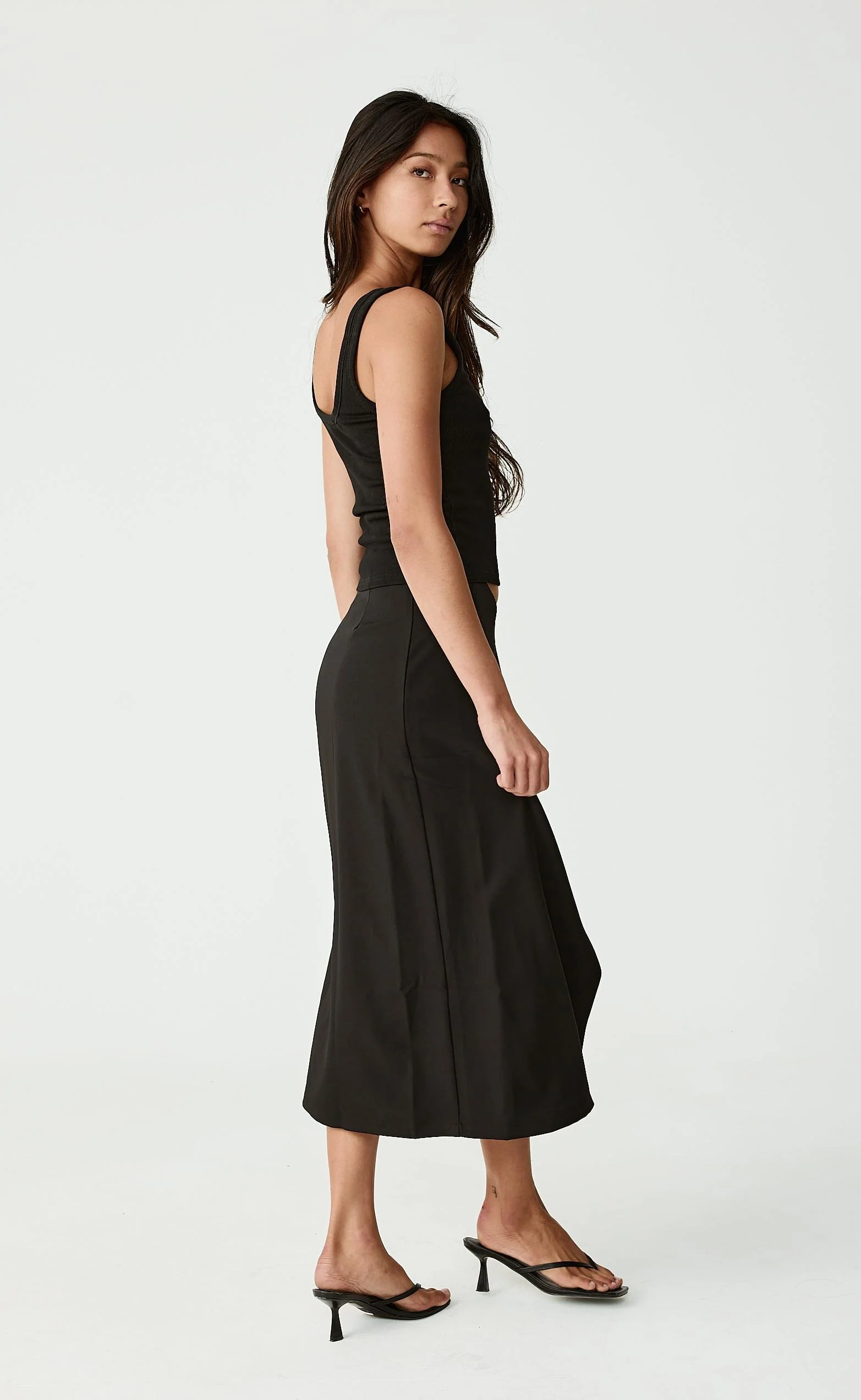 Kailou Midi Skirt (Black) - Image 7