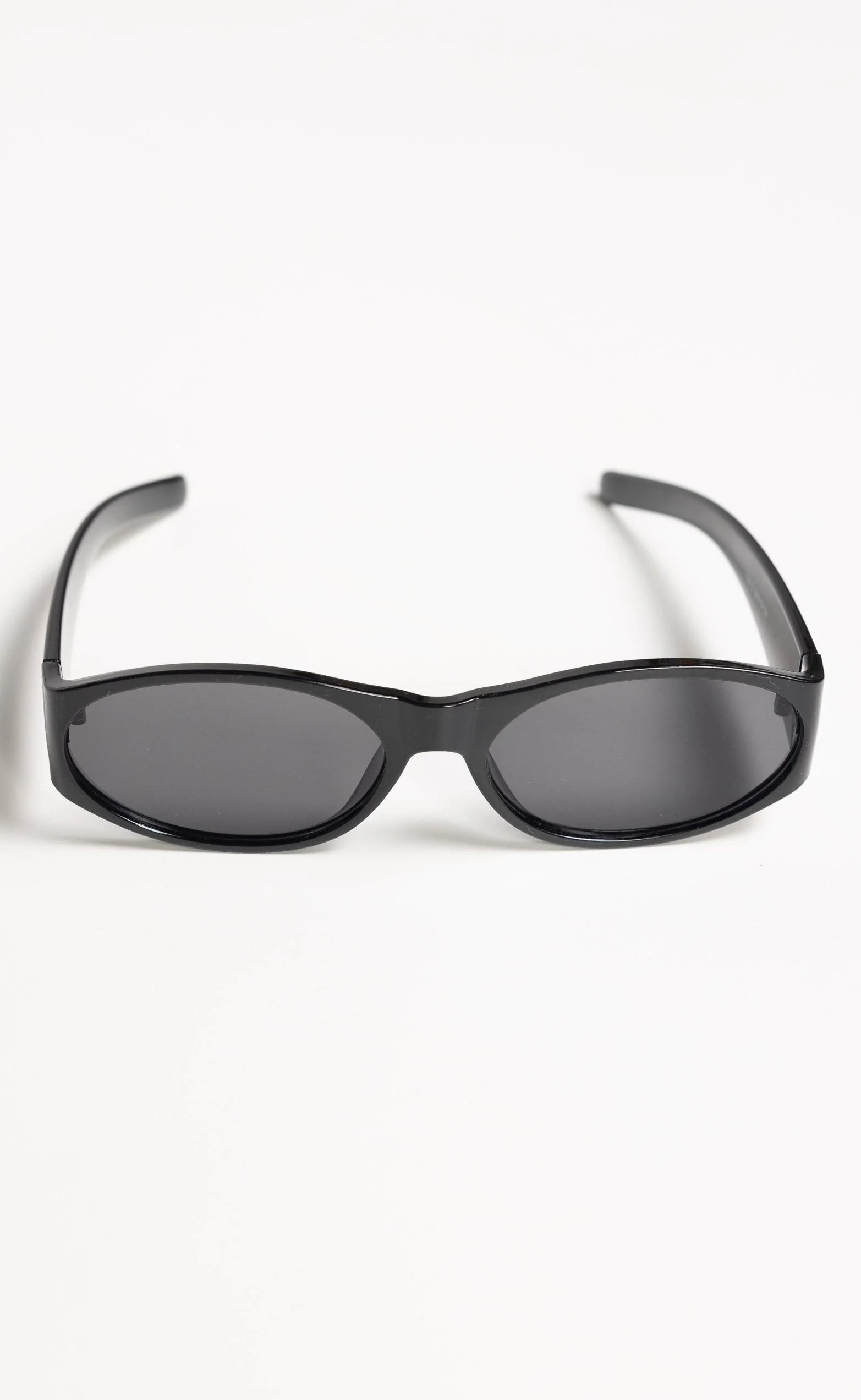 Leila Sunglasses (Black) - Image 2