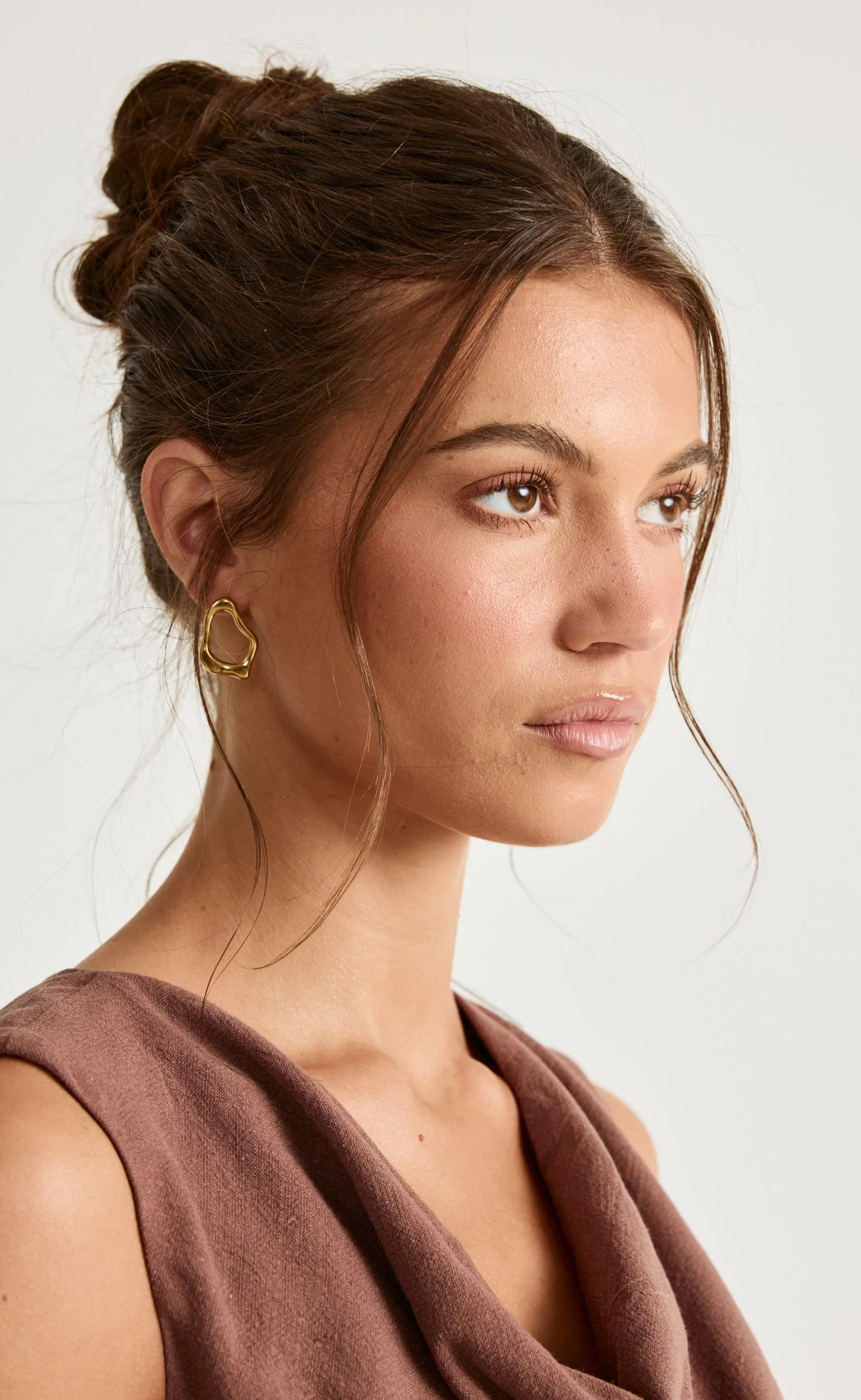 Lillie Earrings (Gold) - Image 2
