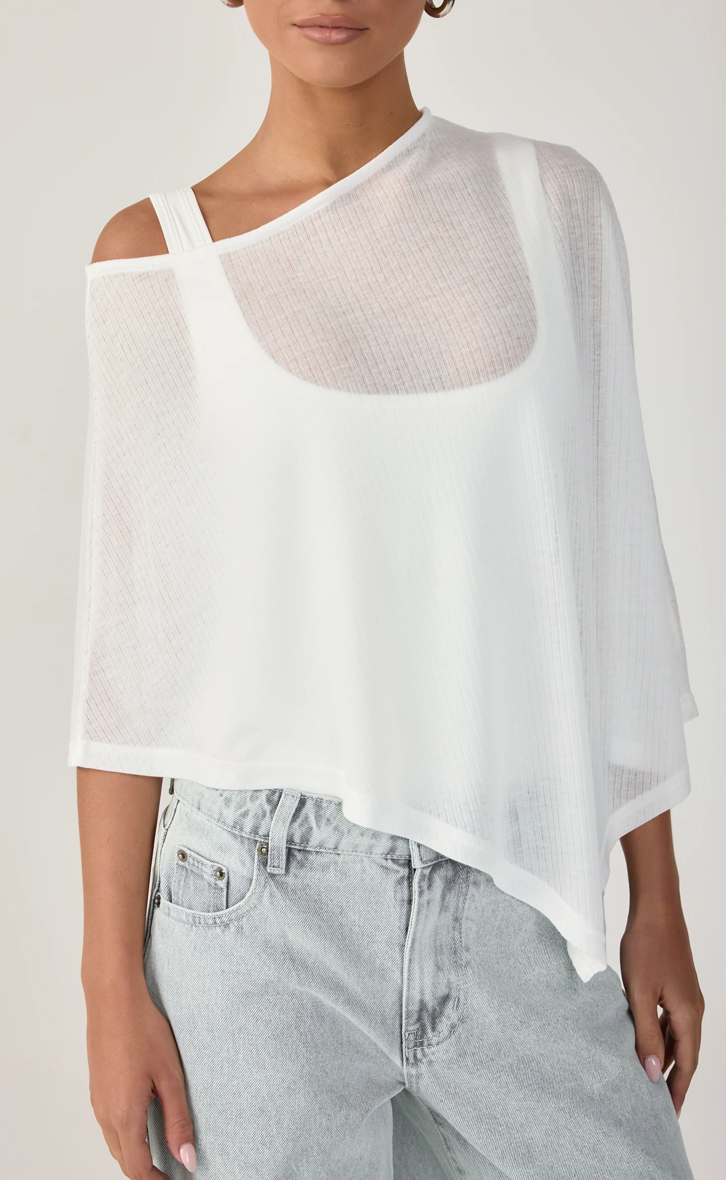 Lula Poncho (White) - Image 5