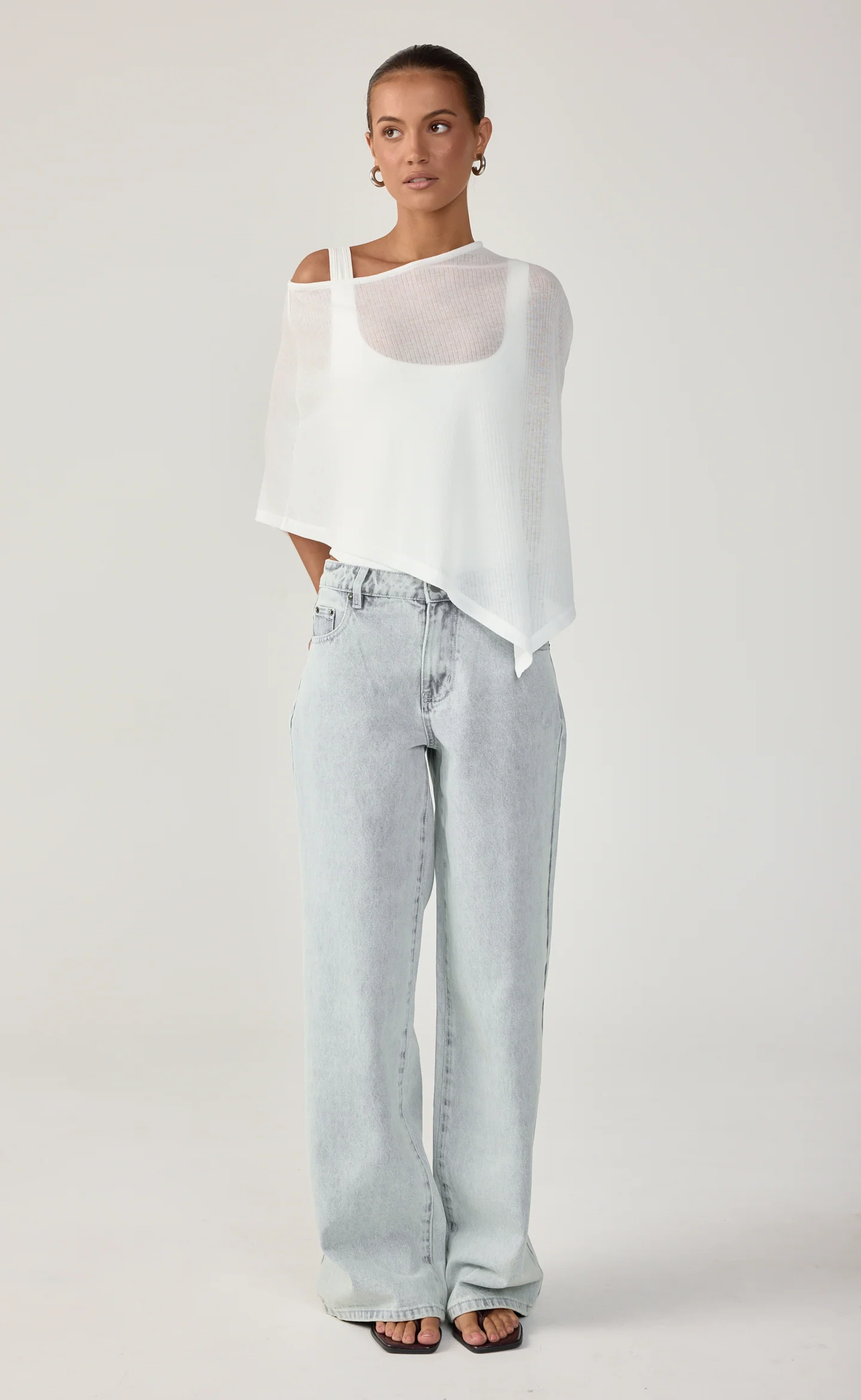 Lula Poncho (White) - Image 6