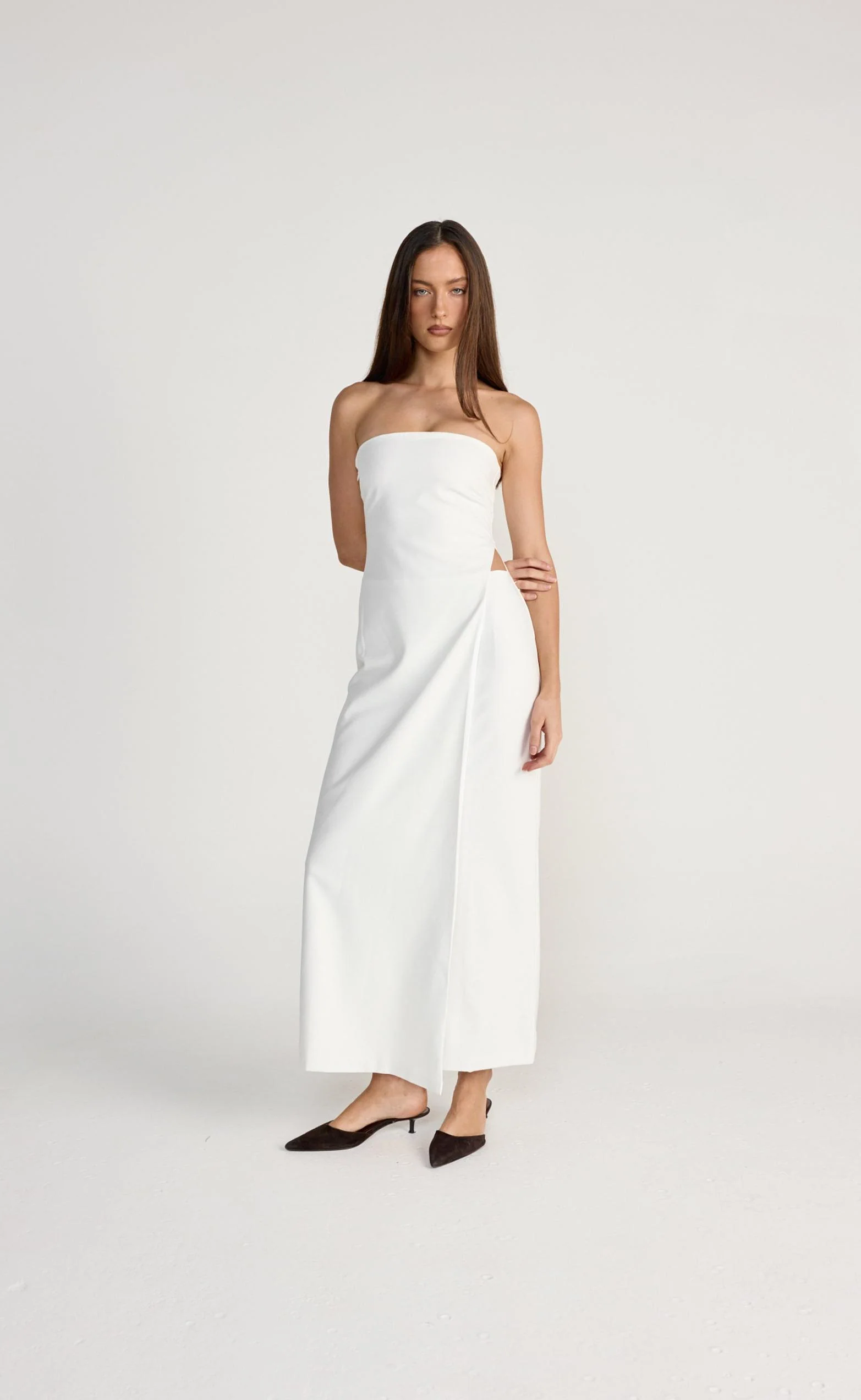 Mariza Maxi Dress (White) - Image 7