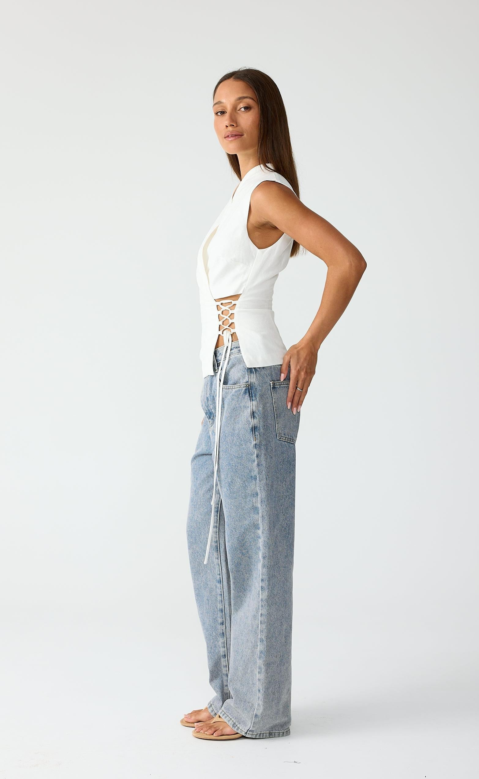 Montane Top (Off White) - Image 2
