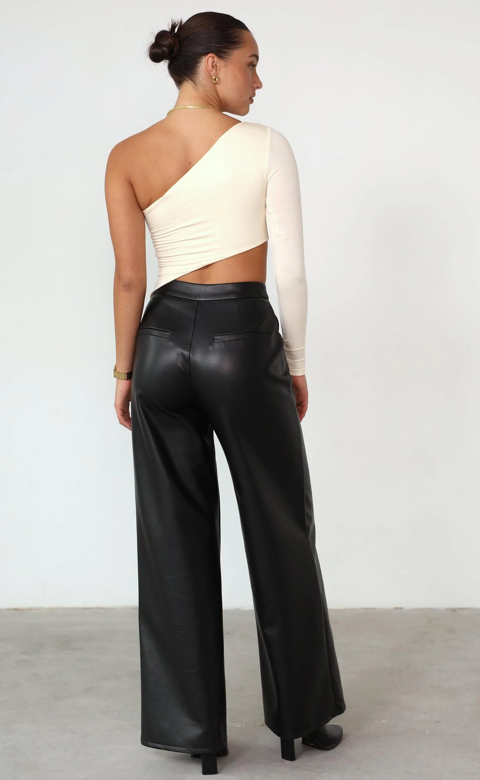 Penton Long Sleeve (Cream) - Image 4