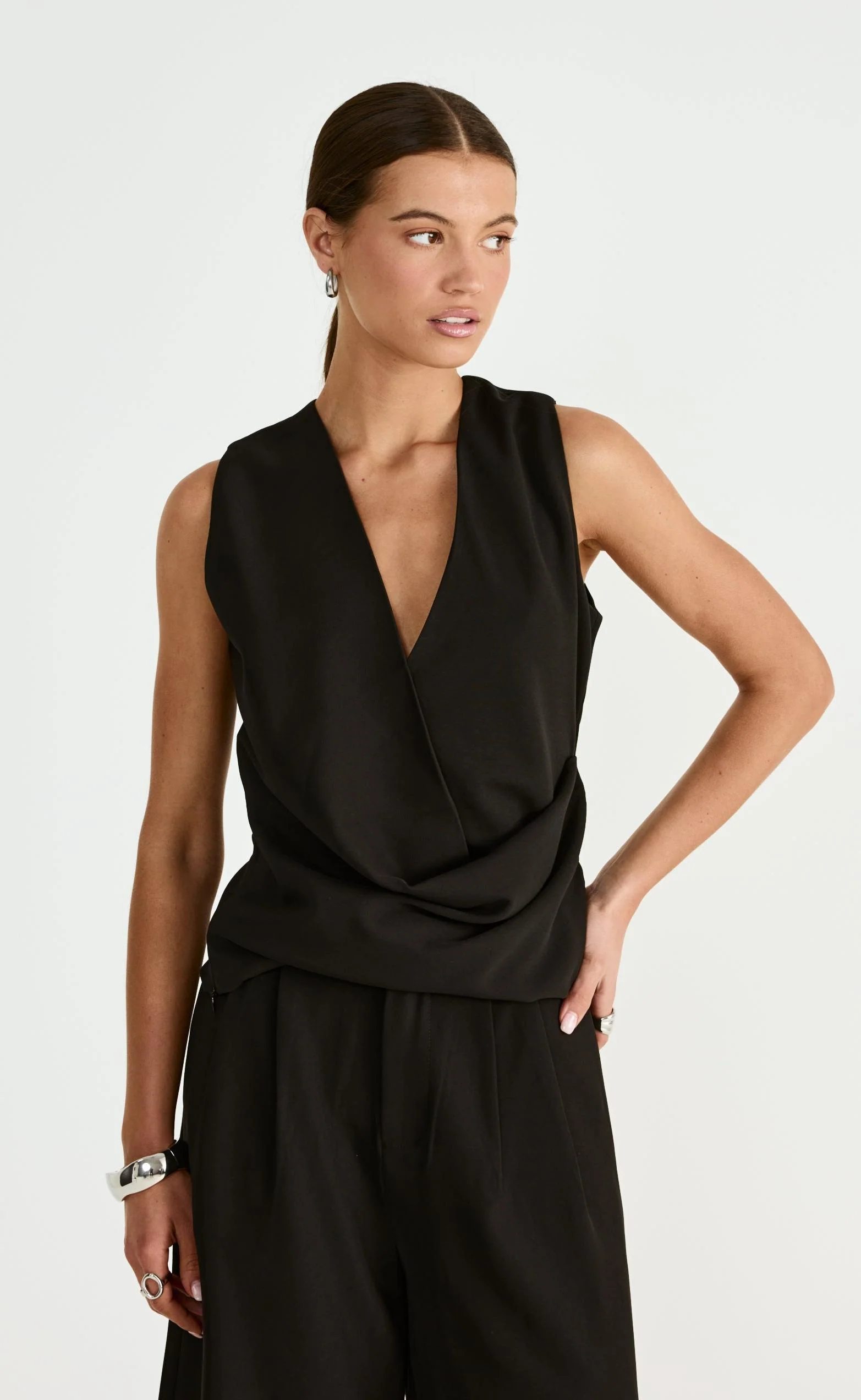 Pierce Top (Black) - Image 2