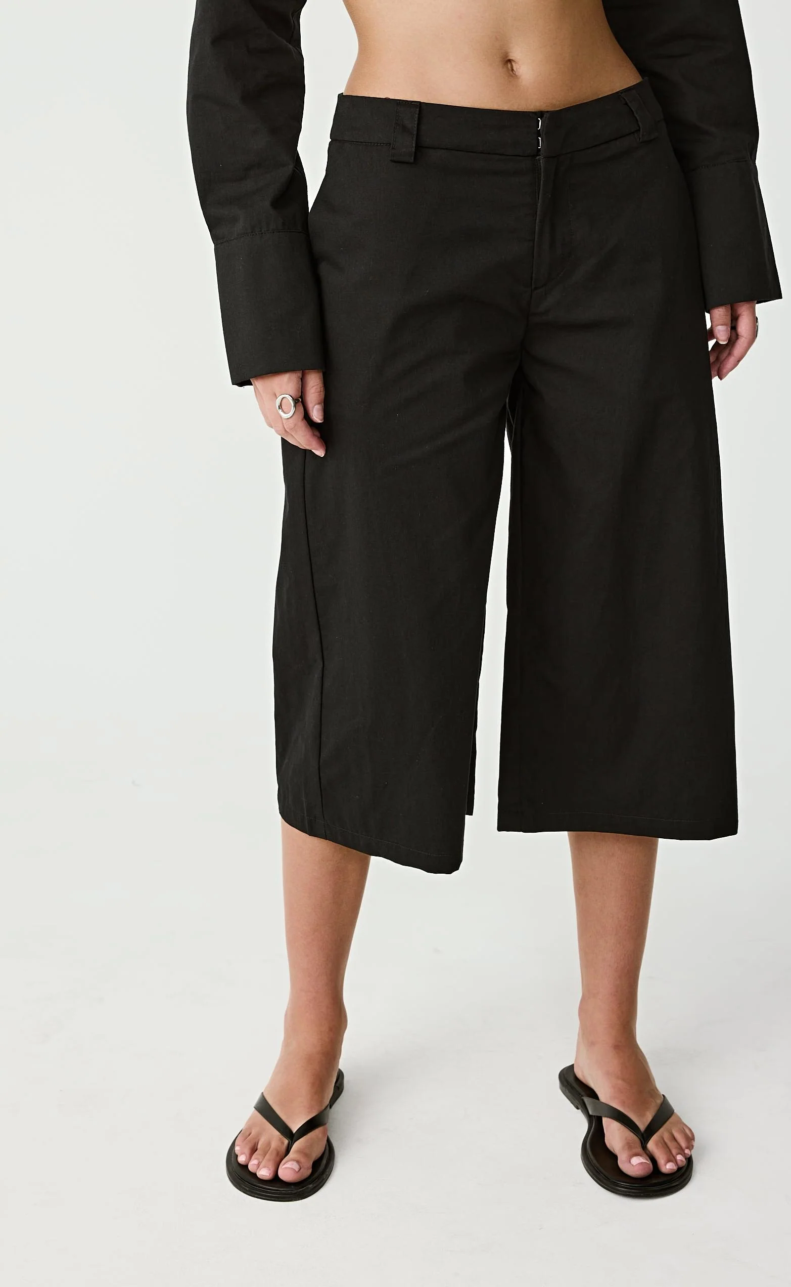Ryley Midi Pants (Black) - Image 3