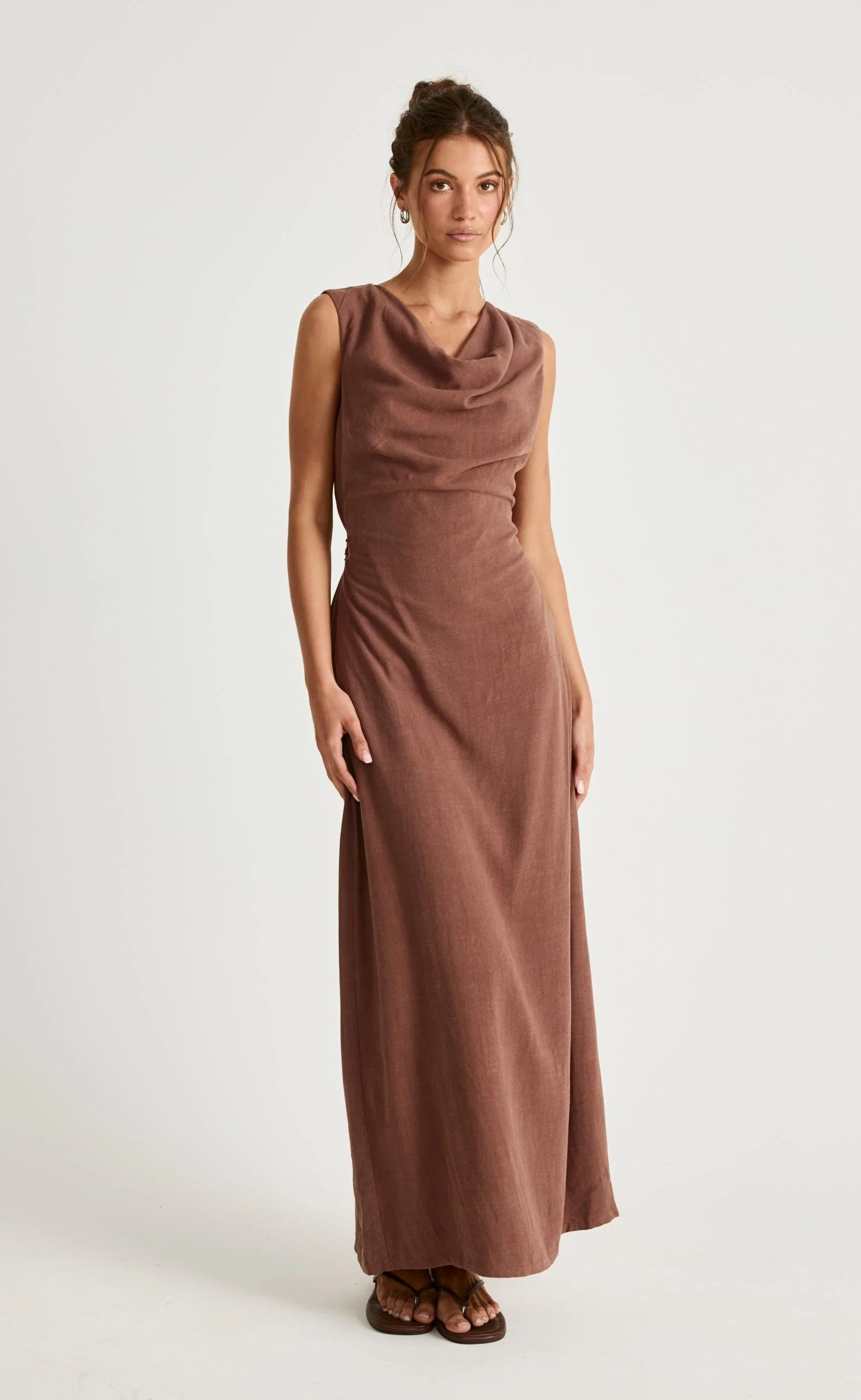 Shoreline Maxi Dress (Oak) - Image 5