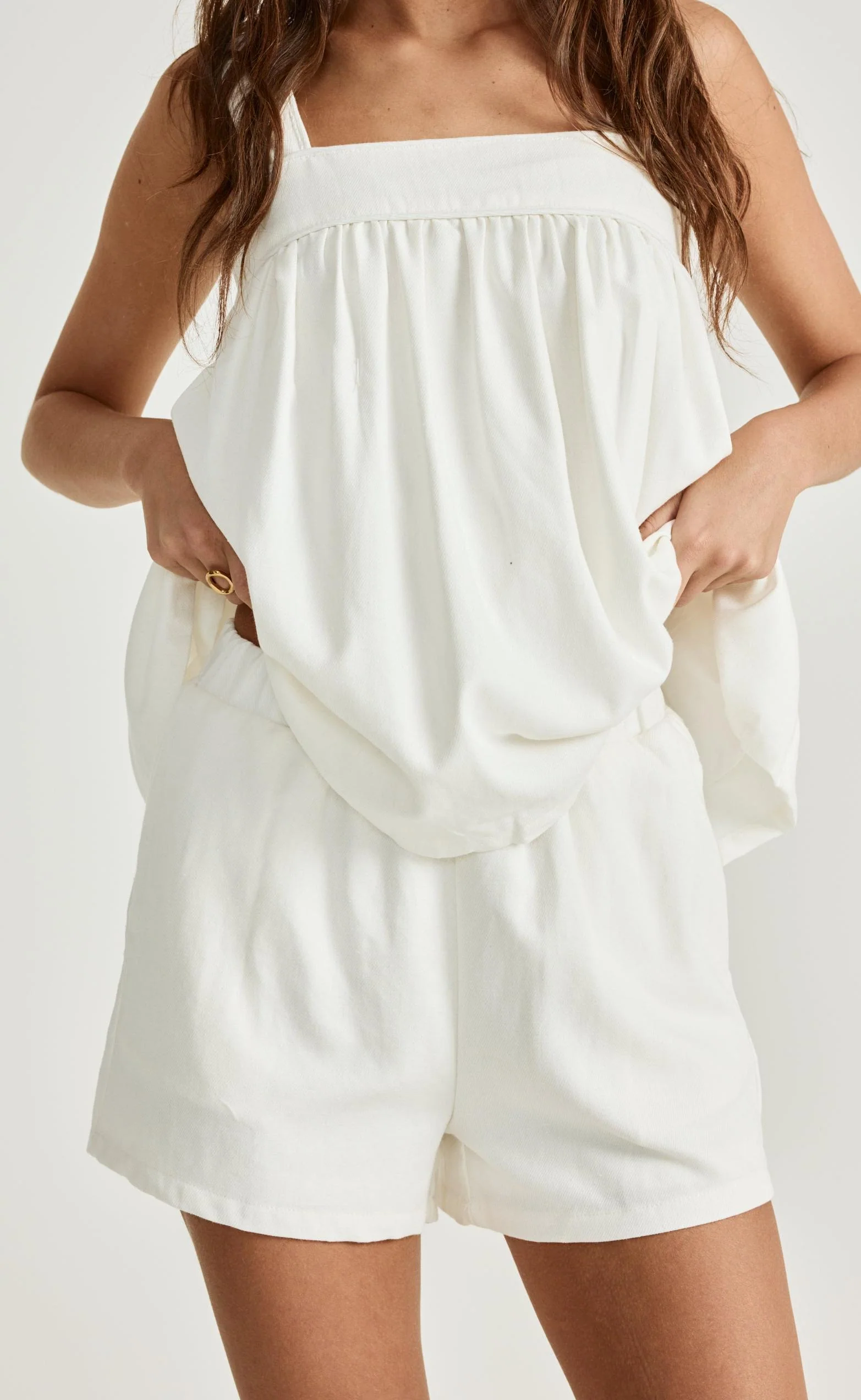 Sutton Shorts (White) - Image 2